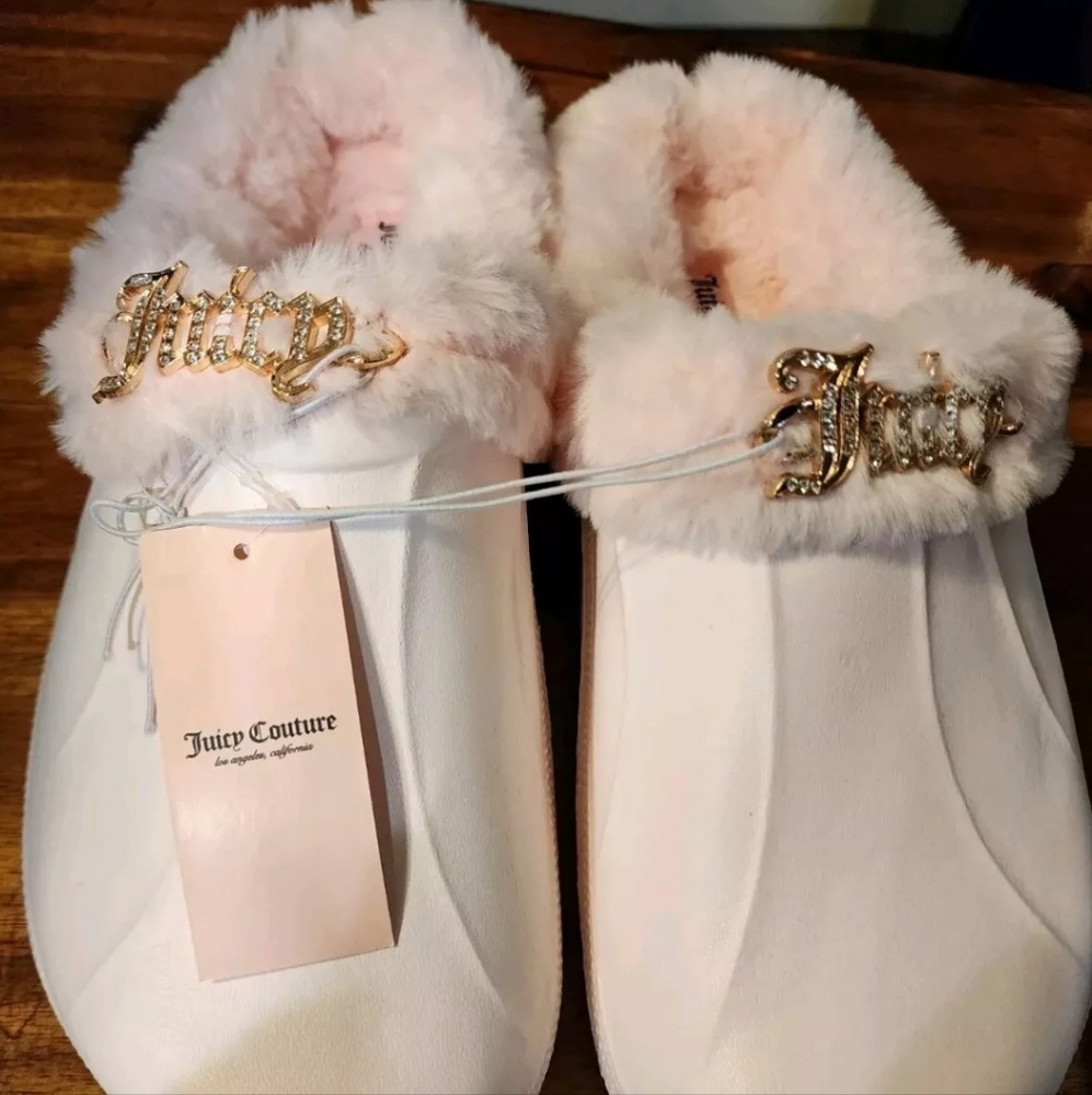 Juicy Couture Faux Fur Clogs Cora Q-Blush Pink Slide-On Mules Women's 10 NWT